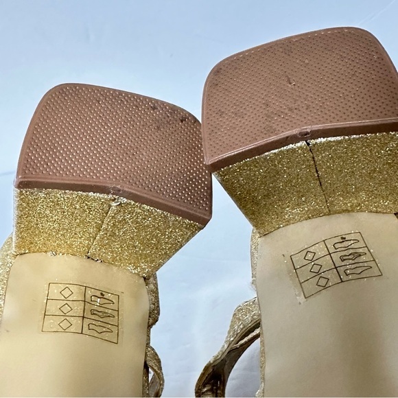 Gold Strappy Block Heel Sandals women size 8 sparkly zipper back 3’ heels party - Picture 10 of 15